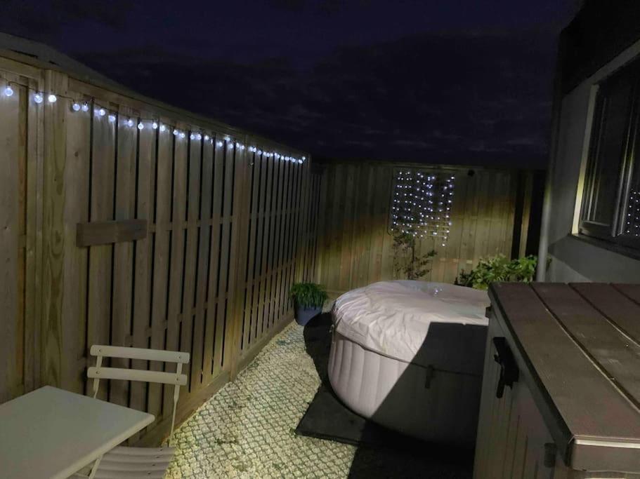 St Agnes Perfect Location, Hot Tub, Sea Views, Gym Appartement Buitenkant foto