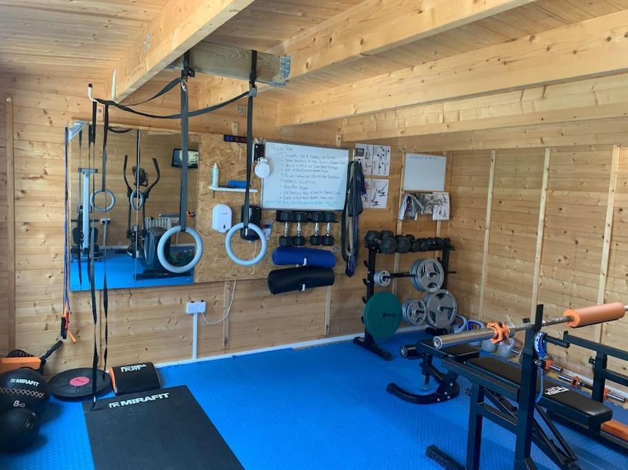St Agnes Perfect Location, Hot Tub, Sea Views, Gym Appartement Buitenkant foto