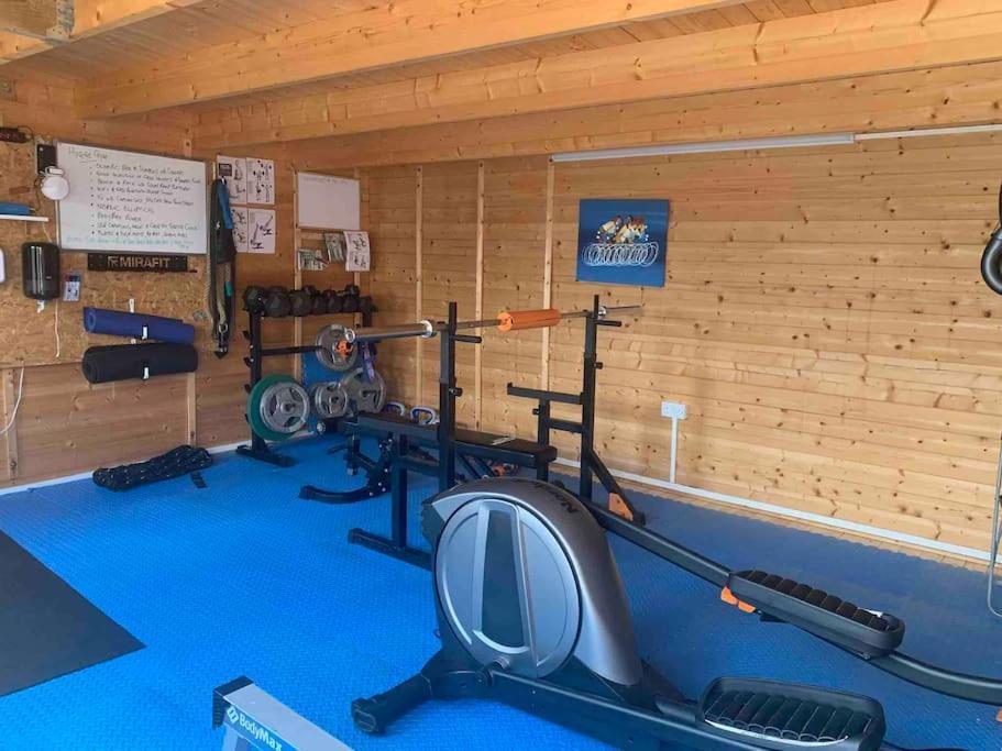 St Agnes Perfect Location, Hot Tub, Sea Views, Gym Appartement Buitenkant foto