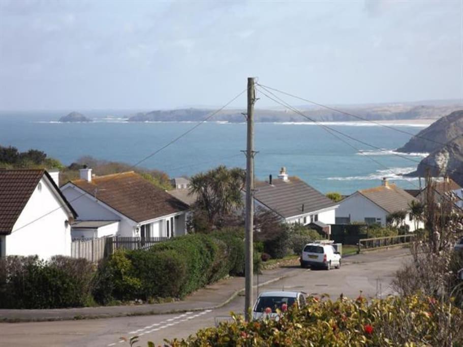 St Agnes Perfect Location, Hot Tub, Sea Views, Gym Appartement Buitenkant foto